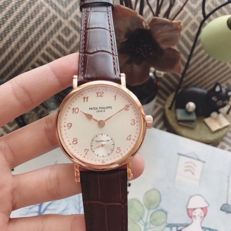 百达翡丽（Patek Philippe）经典系列商务男士机械腕表